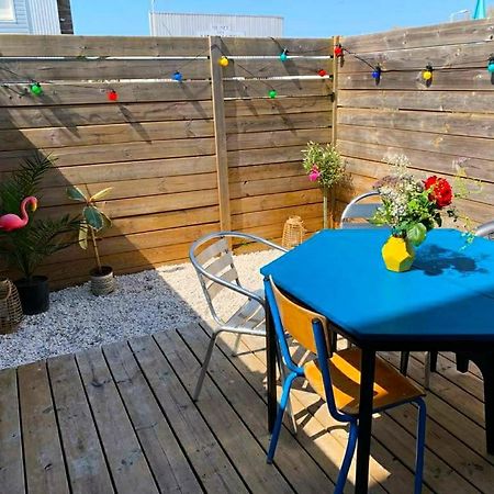 Studio Avec Terrasse Tout Pres Du Vieux Port La Rochelle  Exterior foto